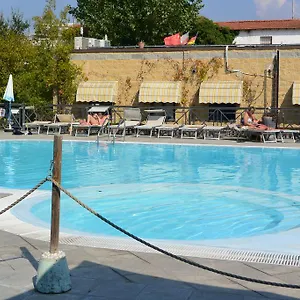 hotellátogatás