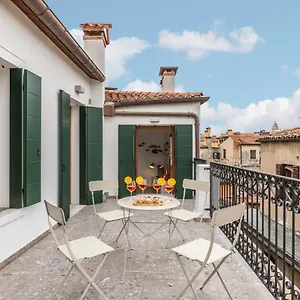  Apartment La Bricola Terrace